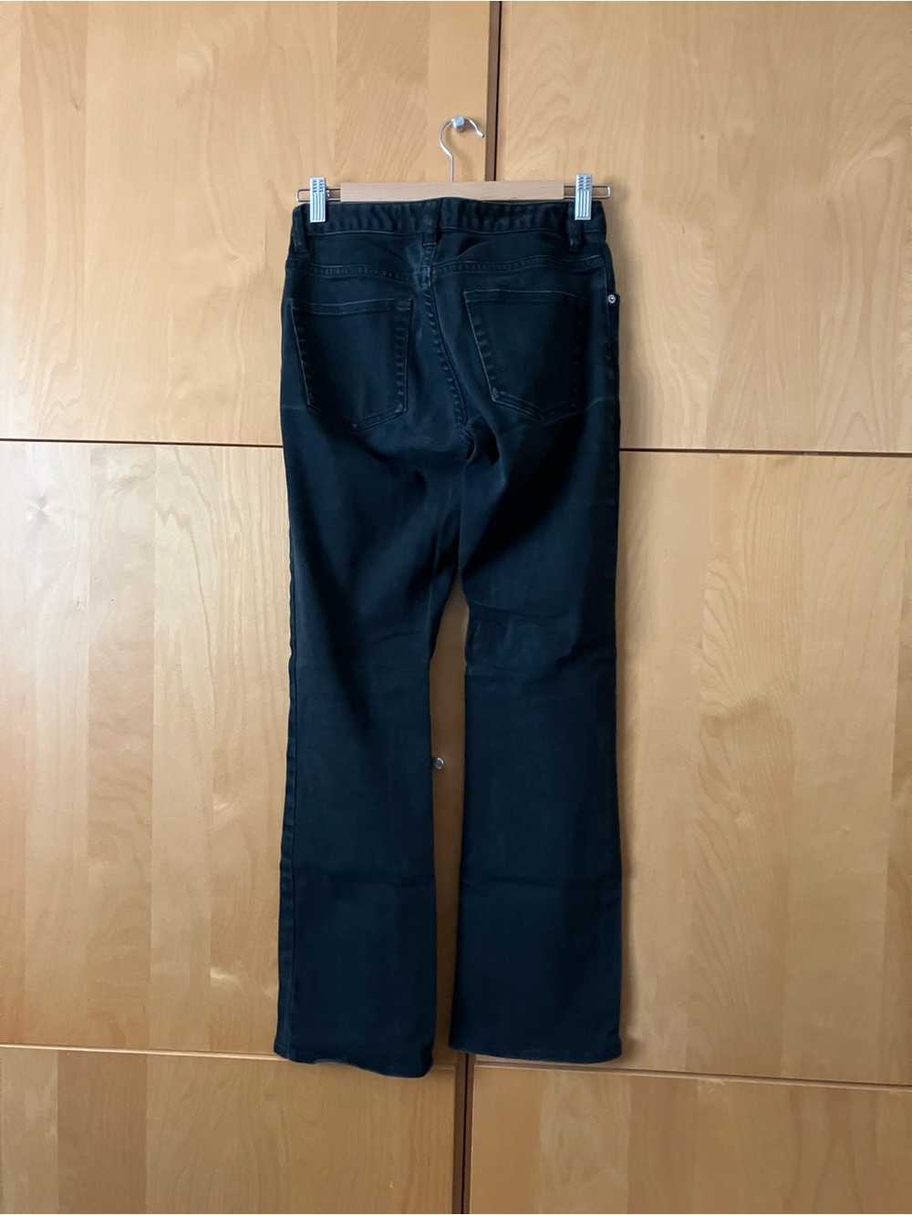GAP Black Boot-Cut Jeans - Picture 3 of 8